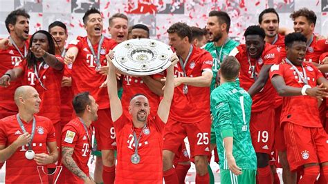 Bayern München ist Deutscher Fußballmeister .